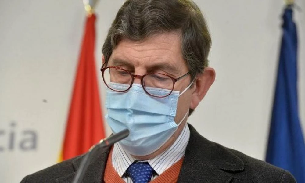 Οργή στην Ισπανία: Αξιωματούχος Υγείας εμβολιάστηκε πριν την ώρα του